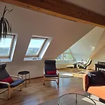 Penthouse In The Neustadt Apartment Dresden
