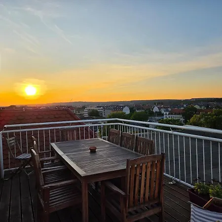 Penthouse In The Neustadt 公寓 *