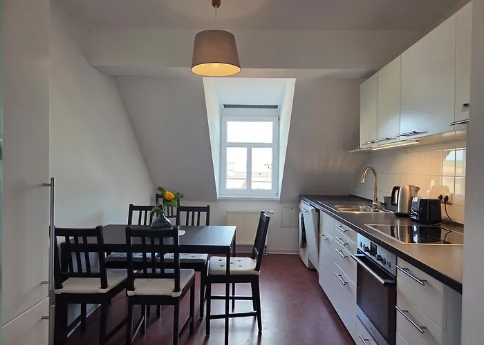 Penthouse In The Neustadt * Drezda