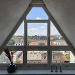 Penthouse In The Neustadt Apartment *