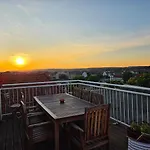 Penthouse In The Neustadt Apartment *