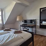 Apartment Penthouse In The Neustadt