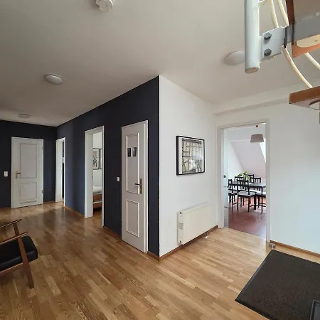 Penthouse In The Neustadt Appartement Dresde