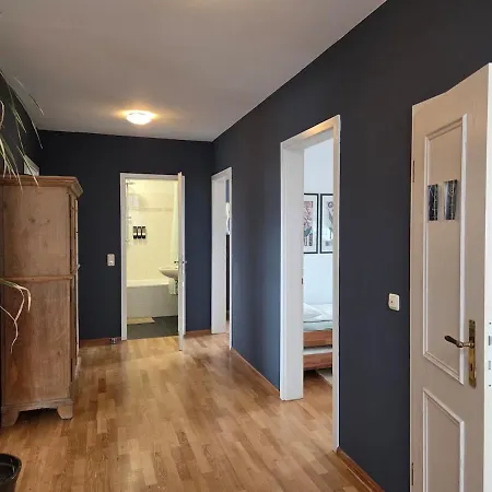 아파트 Penthouse In The Neustadt *